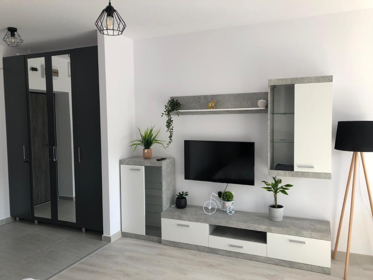 Hils Pallady Bucharest Apartments Extérieur photo